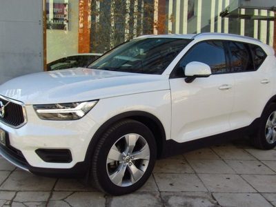 2020 Volvo XC40