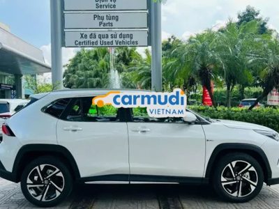 2026 Toyota Yaris CROSSHYBRID