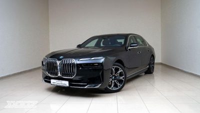 2025 BMW i7