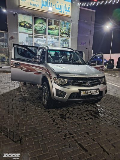 2015 Mitsubishi L200