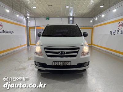 2018 Hyundai Grand Starex