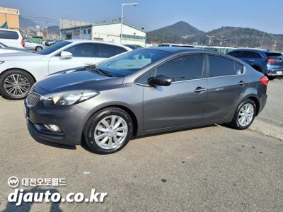 2013 KIA K3