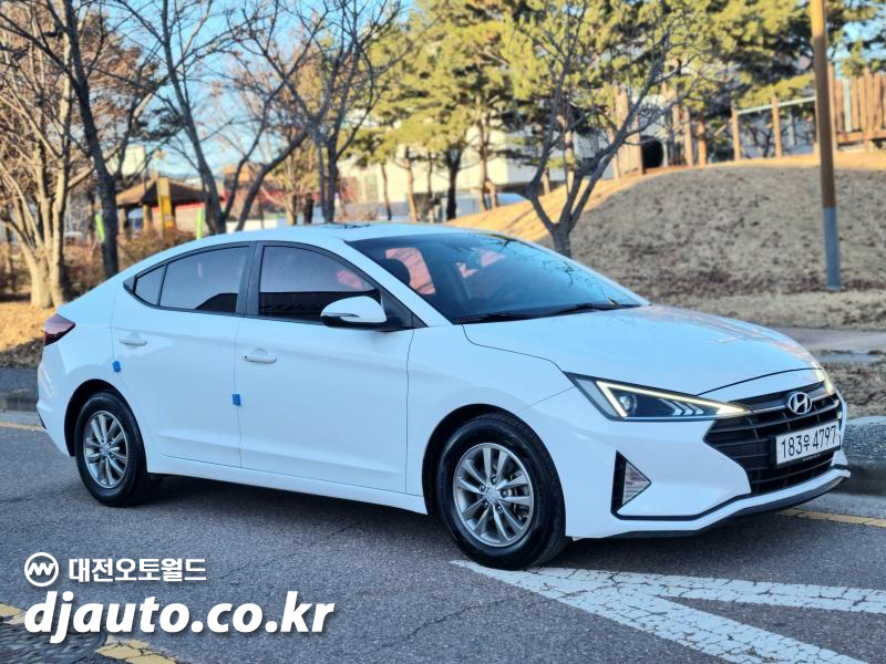2019 Hyundai Elantra