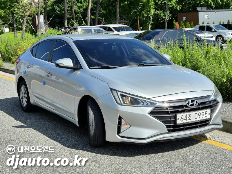 2019 Hyundai Elantra