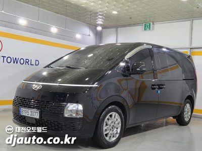 2025 Hyundai Staria