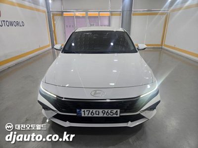 2024 Hyundai Elantra