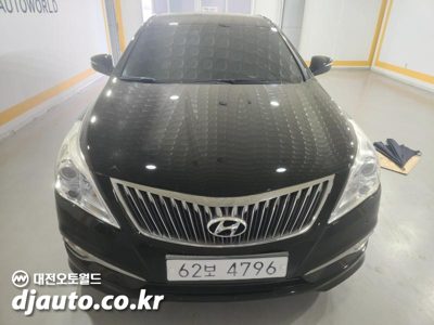 2016 Hyundai Grandeur