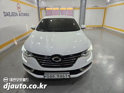 2017 Renault SM6 SE