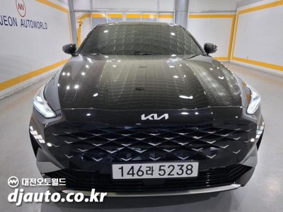 2023 KIA K8