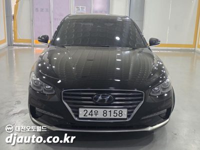 2018 Hyundai Grandeur