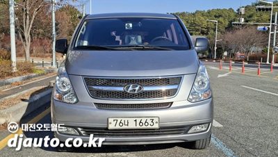 2015 Hyundai Grand Starex