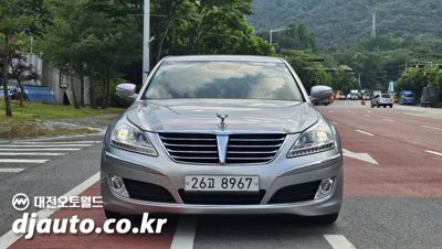 2012 Hyundai Equus