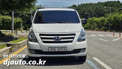 2018 Hyundai Starex