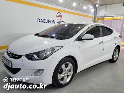 2012 Hyundai Elantra