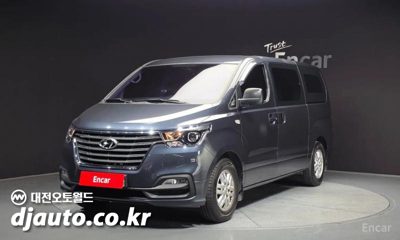 2018 Hyundai Grand Starex
