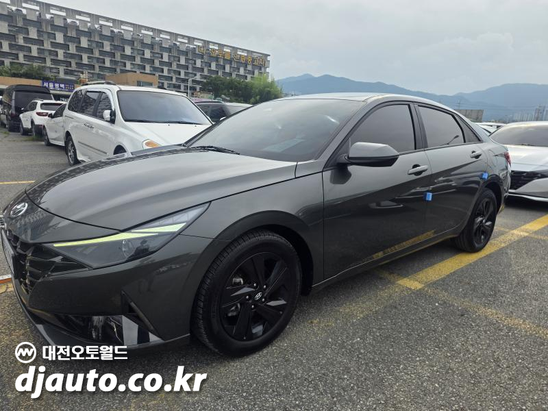 2023 Hyundai Elantra