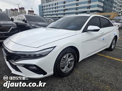 2024 Hyundai Elantra
