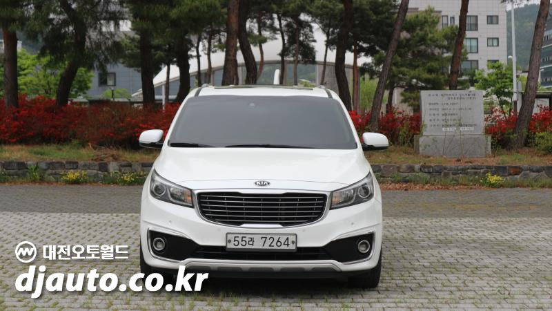 2016 KIA Carnival