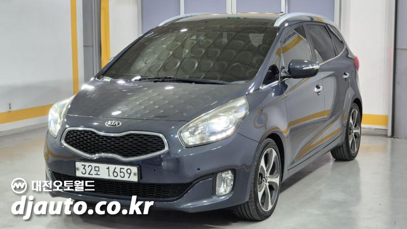 2014 KIA Carens
