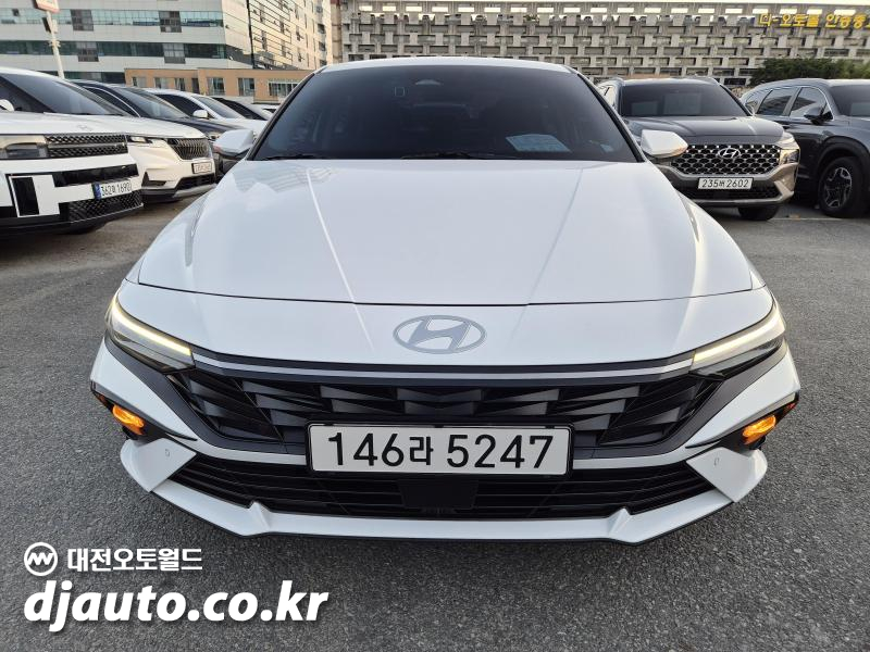 2024 Hyundai Elantra