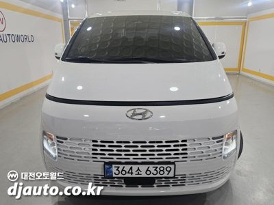 2022 Hyundai Staria