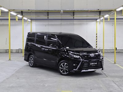 2020 Toyota Voxy