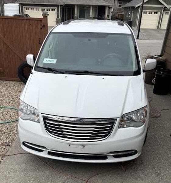 Chrysler Town and Country TOWN&COUNTRYMINIVAN