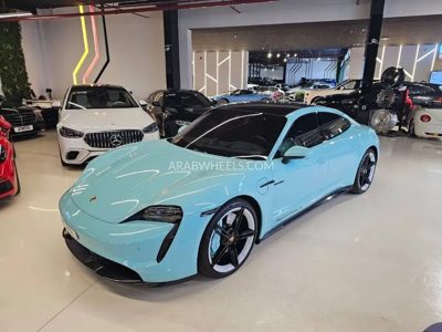 2021 Porsche Taycan TURBOS