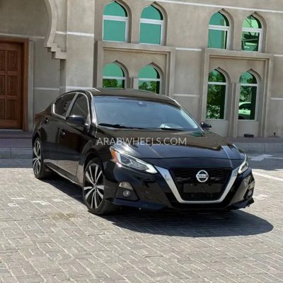 2020 Nissan Altima SR
