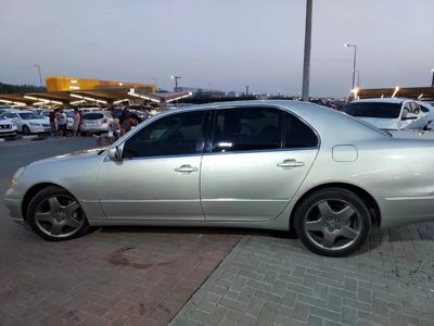 2003 Lexus LS