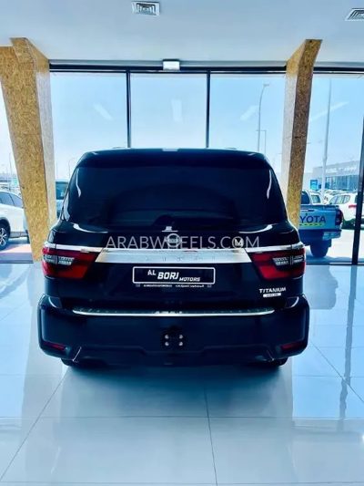 2023 Nissan Patrol 5.6LLETITANIUM