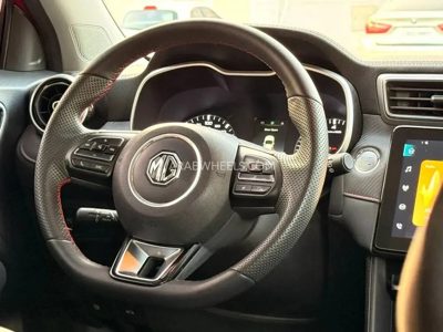2024 MG ZS