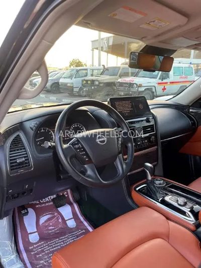 2022 Nissan Patrol 4.0LSETITANIUM