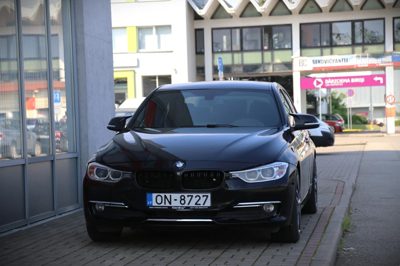 2012 BMW 3 Series