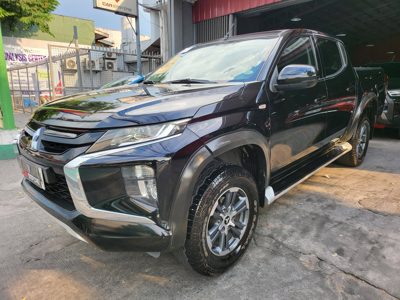 2020 Mitsubishi Mitsubishi 2.4GLXV