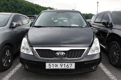 2012 KIA R Limousine Diesel 9-Seater GLX Top Grade