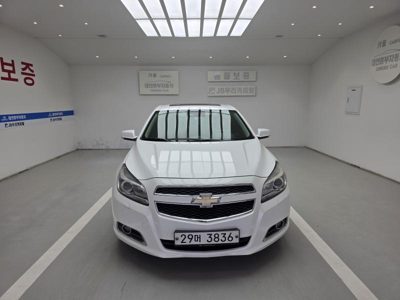 2013 Chevrolet C/K 2.0 Gasoline LTZ Deluxe Package (Black Wheels)