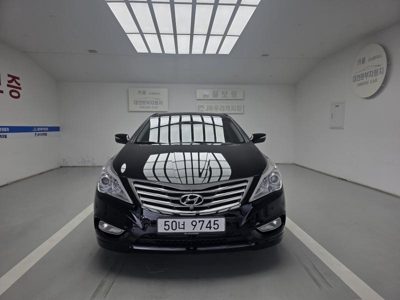2011 Hyundai Grandeur HG 300 Prime