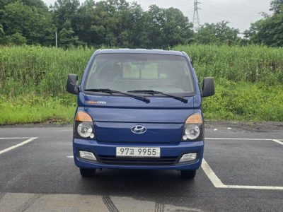 2016 Hyundai Porter CRDi Super Cab Extra-long Deluxe