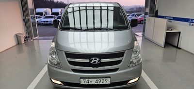 2014 Hyundai H1 12-seater Diesel CVX Luxury