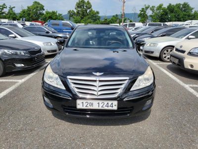 2008 Hyundai Genesis BH 380 Royal