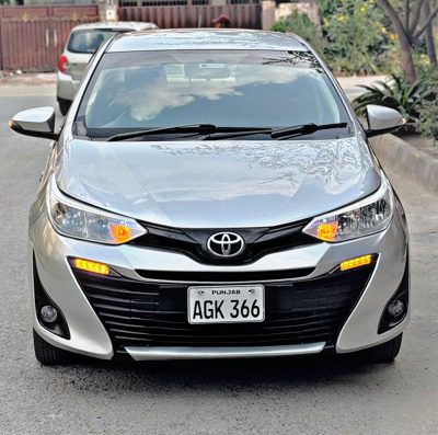 2021 Toyota Yaris GLIMT1.3