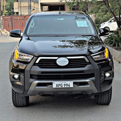 2023 Toyota Hilux REVOROCCO