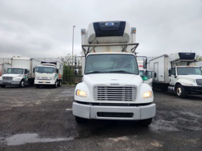 2018 Freightliner Business Class M2
