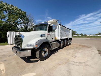 2023 Mack Granite