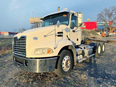 2016 Mack 600