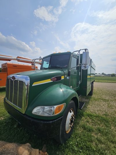 2010 Peterbilt Px6240