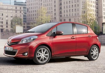 2014 Toyota Yaris III20115P1.5HLOUNGE2014