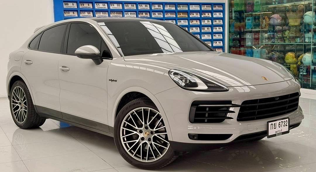 2022 Porsche Cayenne