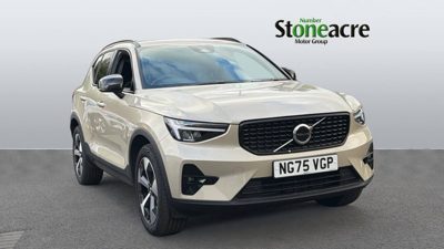 2026 Volvo XC40 PLUS
